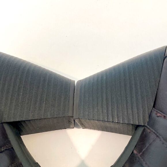 Born Brown Leather Healed Ankle Bootie Size 7.5 - Picture 7 of 9